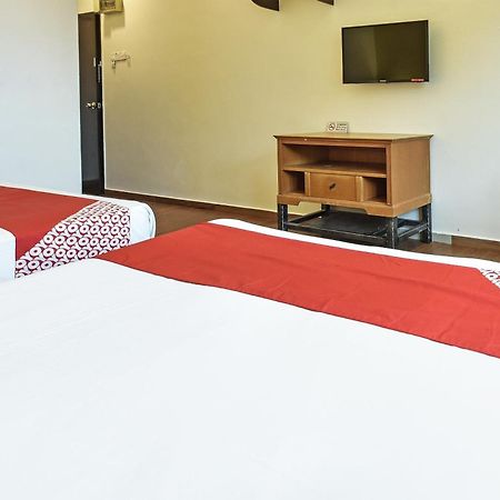 OYO 44036 Hotel De Perdana Hill Batu Pahat Buitenkant foto