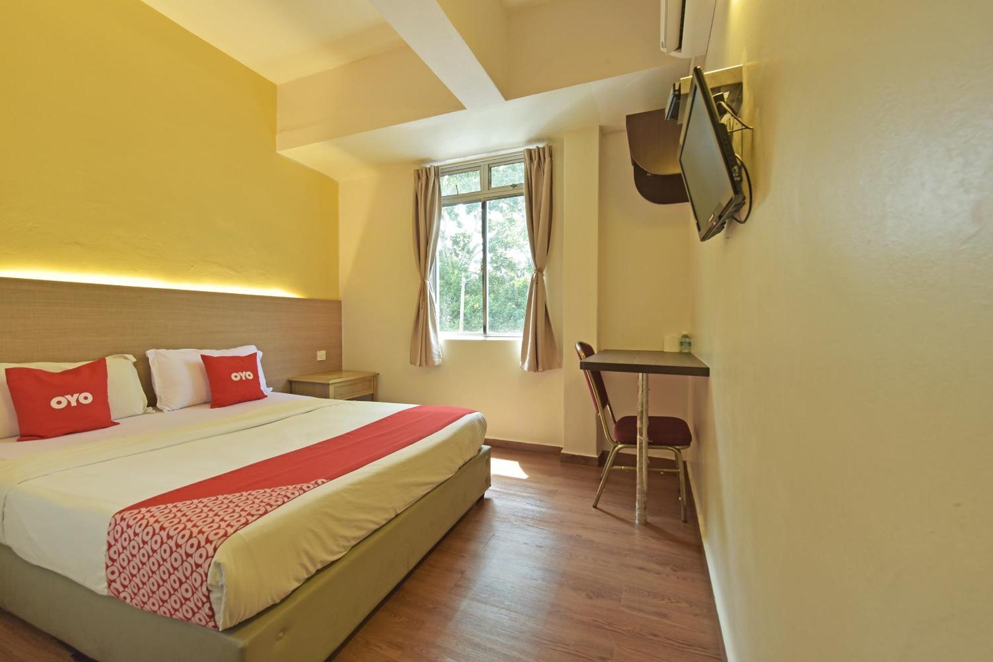 OYO 44036 Hotel De Perdana Hill Batu Pahat Buitenkant foto