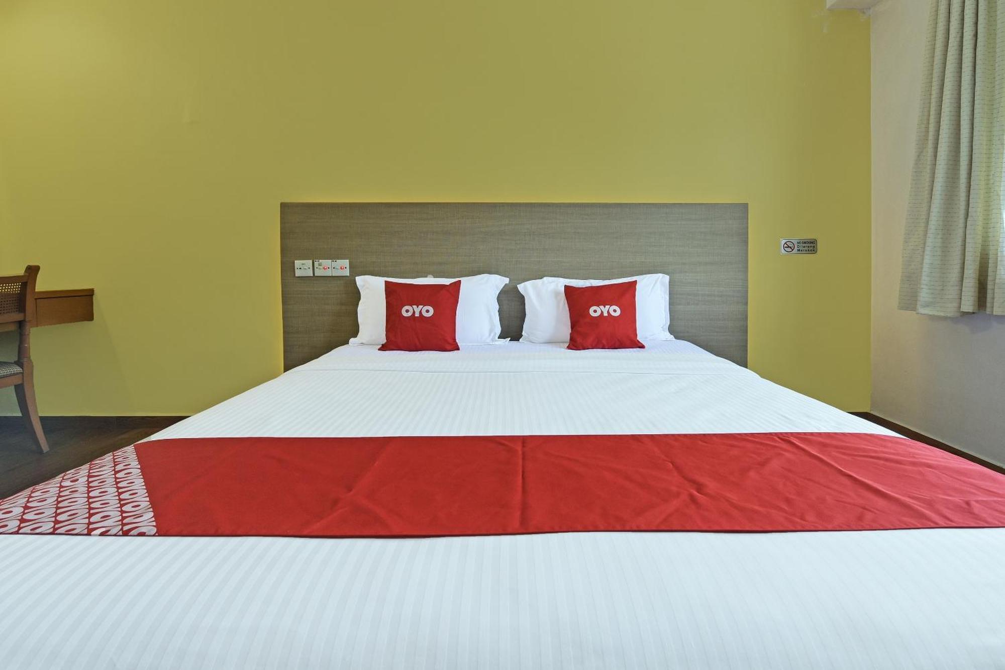 OYO 44036 Hotel De Perdana Hill Batu Pahat Buitenkant foto