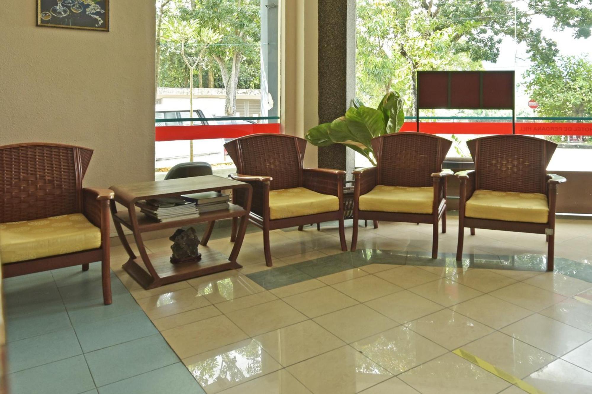 OYO 44036 Hotel De Perdana Hill Batu Pahat Buitenkant foto